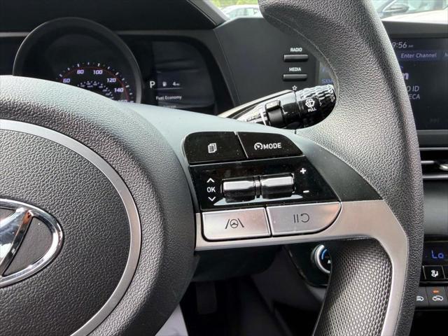2023 Hyundai Elantra - $19,898