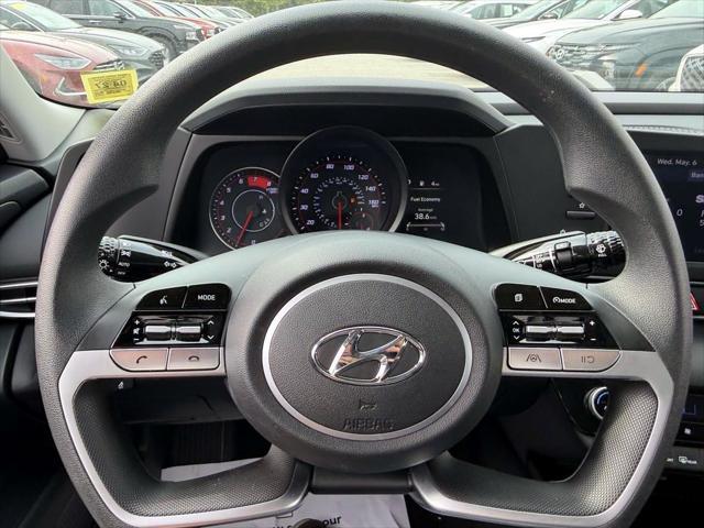 2023 Hyundai Elantra - $19,898