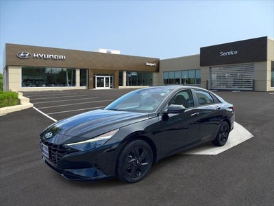 Photo of a 2023 Hyundai Elantra SEL 4DR Sedan Sulev for sale