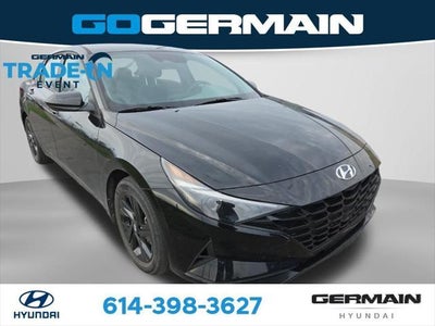 2023 Hyundai Elantra SEL 4DR Sedan