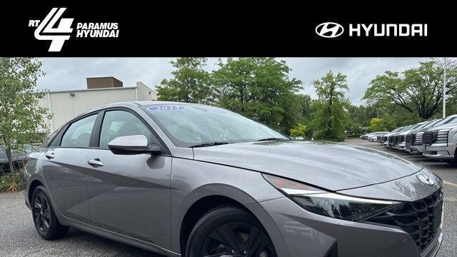 Preowned 2023 Hyundai ELANTRA SEL for Sale