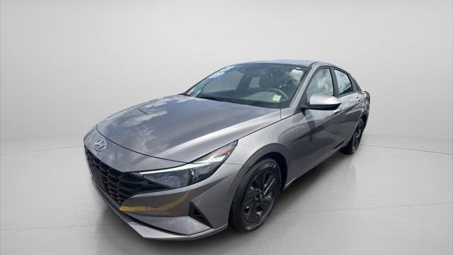 Preowned 2023 Hyundai ELANTRA SEL for Sale