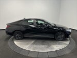 2023 Elantra Thumbnail 7