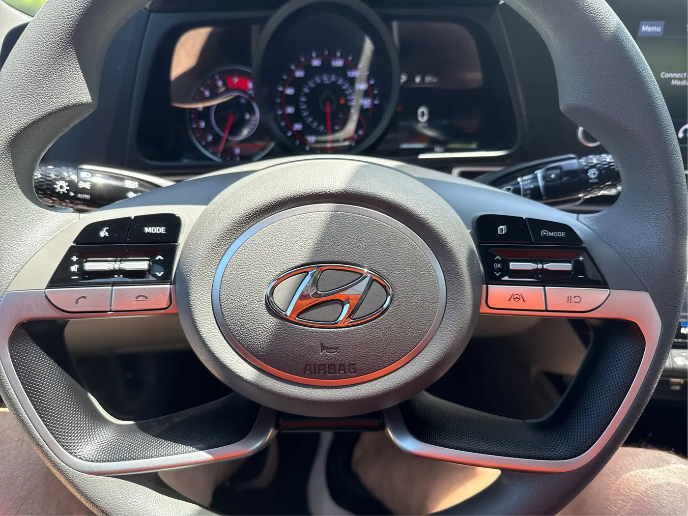 2022 Hyundai Elantra - $22,991