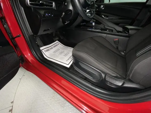2023 Hyundai Elantra - $19,690