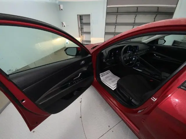 2023 Hyundai Elantra - $19,690