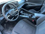 2023 Elantra Thumbnail 10