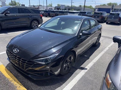 Photo of a 2023 Hyundai Elantra SEL 4DR Sedan for sale