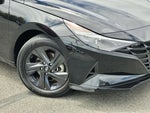 2023 Elantra Thumbnail 9