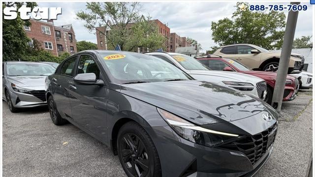 Preowned 2023 Hyundai ELANTRA SEL for Sale