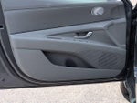 2023 Elantra Thumbnail 12
