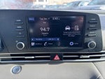 2022 Elantra Thumbnail 18