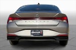 2022 Elantra Thumbnail 4