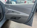 2023 Elantra Thumbnail 16
