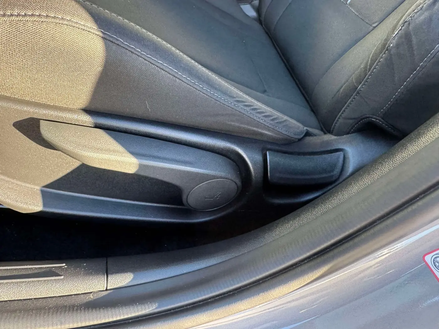 2023 Hyundai Elantra - $14,990