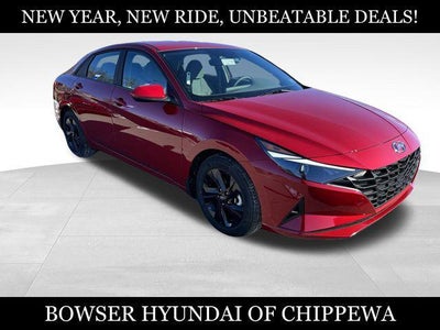 2023 Hyundai Elantra SEL 4DR Sedan
