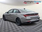 2023 Elantra Thumbnail 4