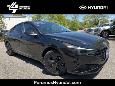 Photo of a 2023 Hyundai Elantra SEL 4DR Sedan Sulev for sale