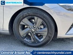 2023 Elantra Thumbnail 7