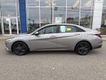 2022 Elantra Thumbnail 9