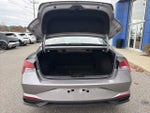 2022 Elantra Thumbnail 30