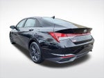 2022 Elantra Thumbnail 6