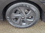 2022 Elantra Thumbnail 13