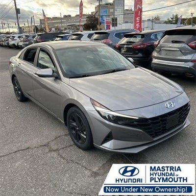 Photo of a 2023 Hyundai Elantra SEL 4DR Sedan for sale