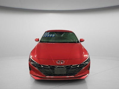 2023 Hyundai Elantra SEL 4DR Sedan