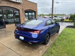 2023 Elantra Thumbnail 3