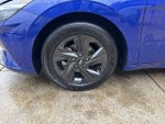 2023 Elantra Thumbnail 11
