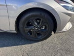 2023 Elantra Thumbnail 8
