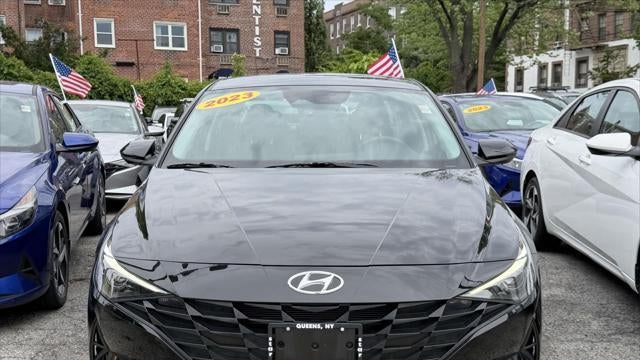 2023 Hyundai ELANTRA SEL