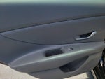 2023 Elantra Thumbnail 9