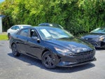 2023 Elantra Thumbnail 29