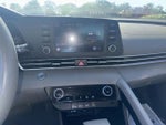 2023 Elantra Thumbnail 13