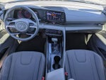 2021 Elantra Thumbnail 14