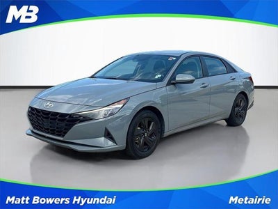 2022 Hyundai Elantra SEL 4DR Sedan