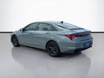 2022 Elantra Thumbnail 7