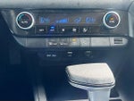 2022 Elantra Thumbnail 15