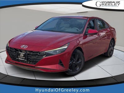 2023 Hyundai Elantra SEL 4DR Sedan