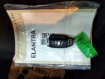 2023 Elantra Thumbnail 11