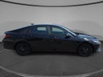 2023 Elantra Thumbnail 4