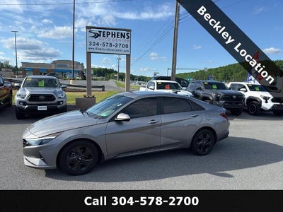 Photo of a 2023 Hyundai Elantra SEL 4DR Sedan for sale