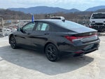 2022 Elantra Thumbnail 4