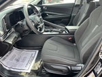2022 Elantra Thumbnail 18