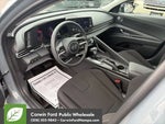 2022 Elantra Thumbnail 12