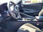 2023 Elantra Thumbnail 17