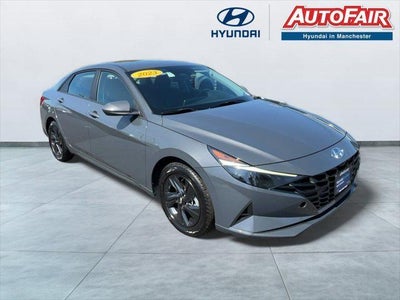 2023 Hyundai Elantra SEL 4DR Sedan