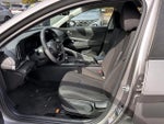 2023 Elantra Thumbnail 11